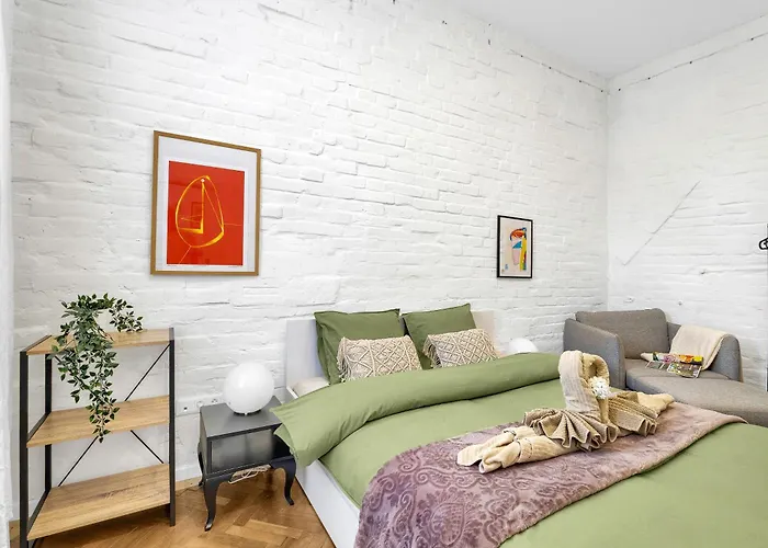 Sancova With Outdoor Seating * 브라티슬라바