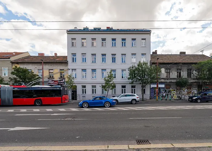 Sancova With Outdoor Seating Daire *