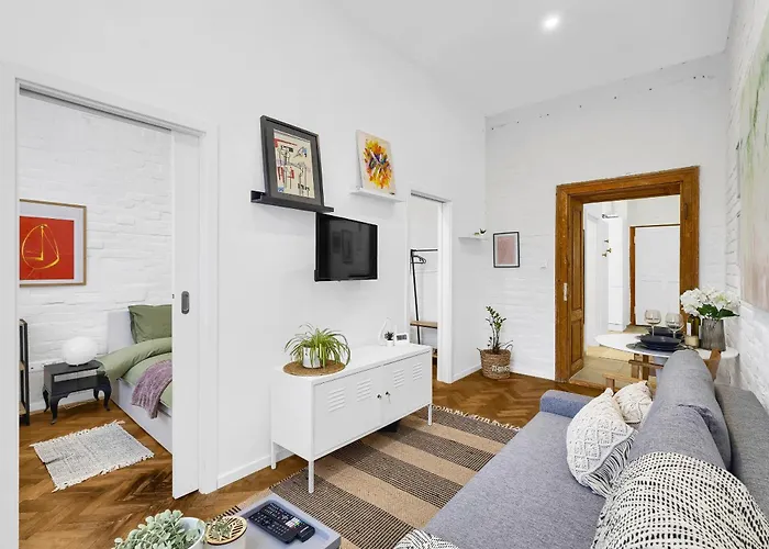 Sancova With Outdoor Seating Apartament Bratislava